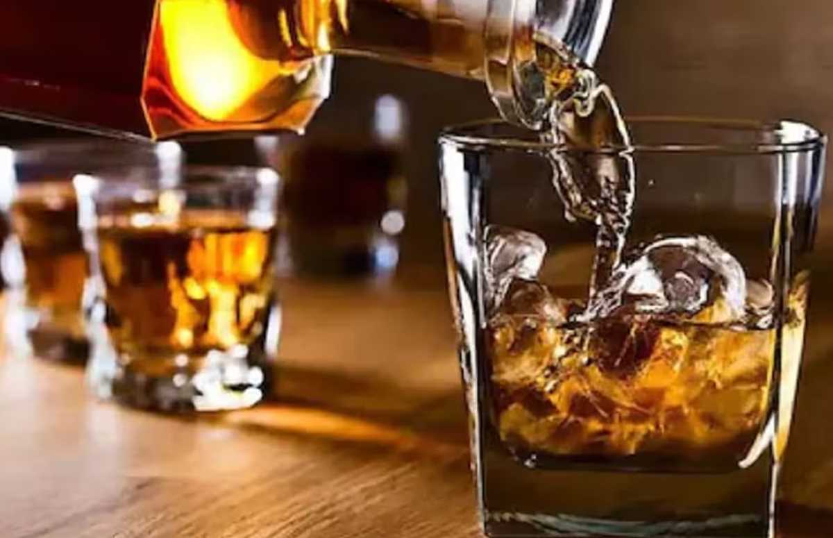 हिमाचल में शराब हुई महंगी, 17 रुपये सेस, अधिसूचना जारी